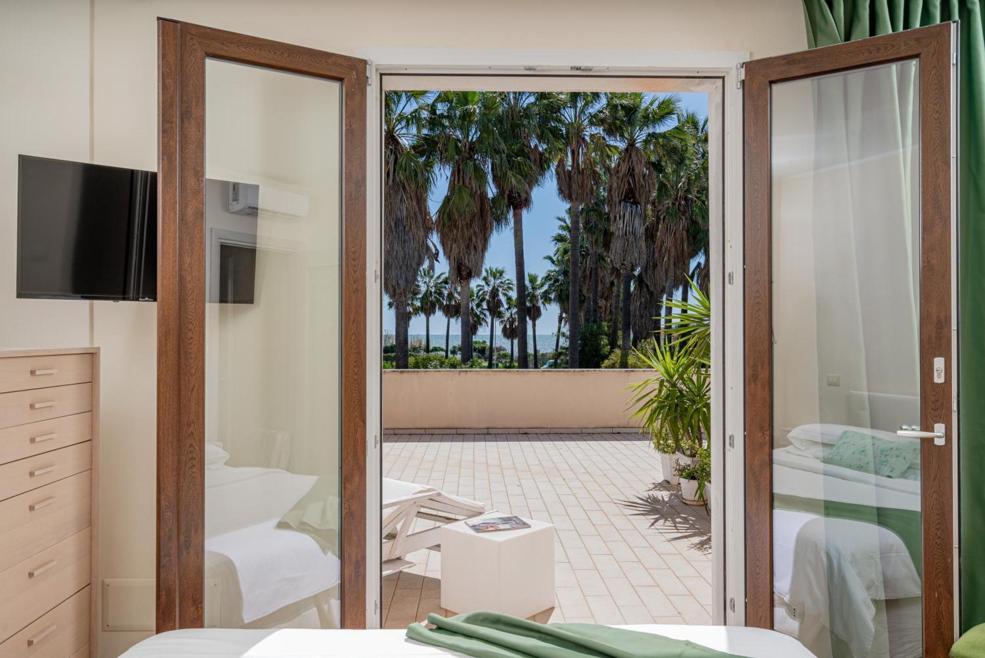 Appartamento Residenze Su Loi La Maddalena  Esterno foto