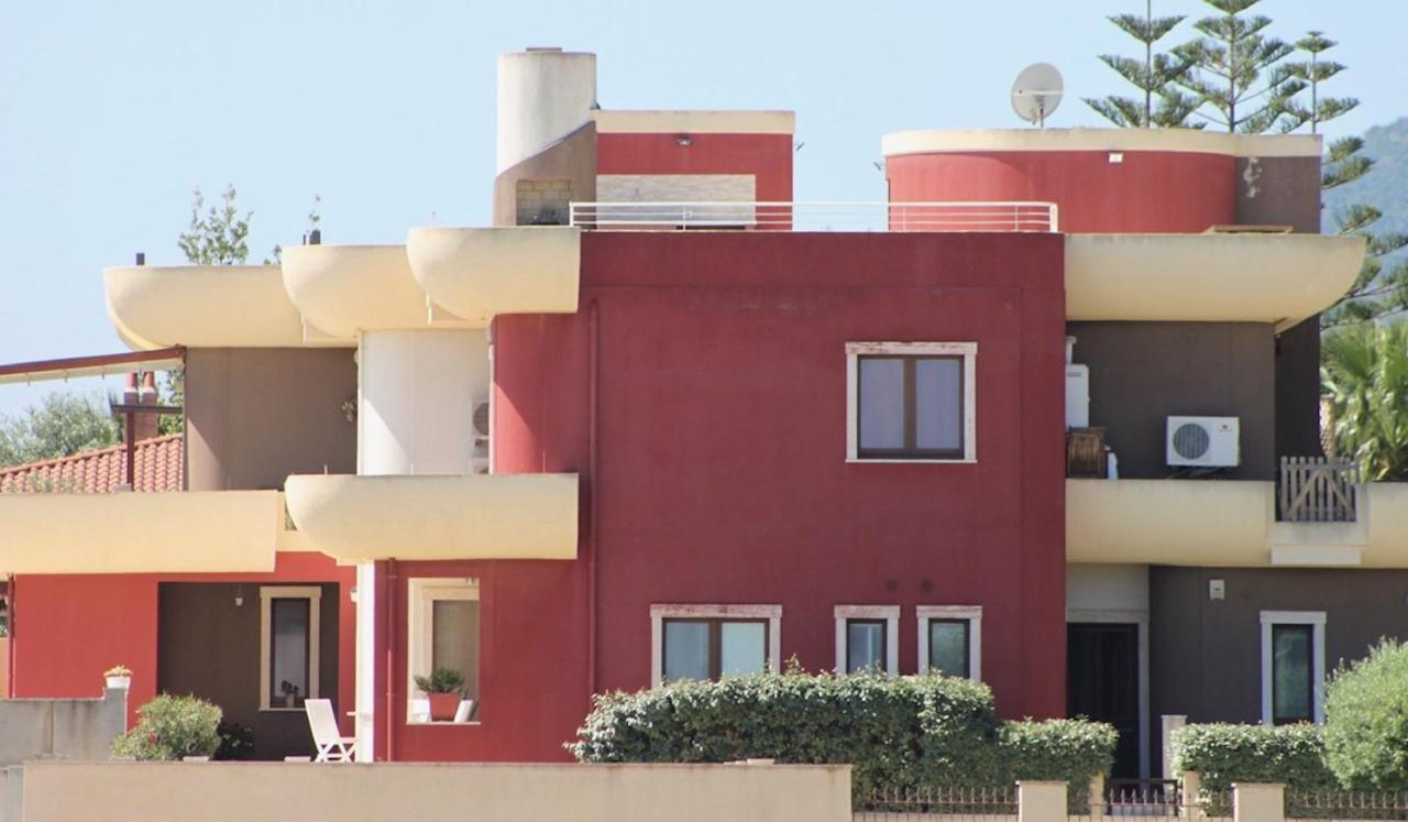 Appartamento Residenze Su Loi La Maddalena  Esterno foto
